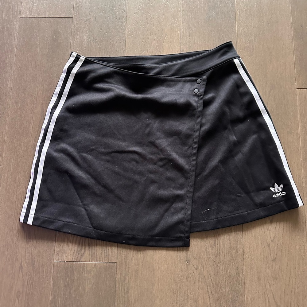 Adidas wrap front skirt - Picture 4 of 5